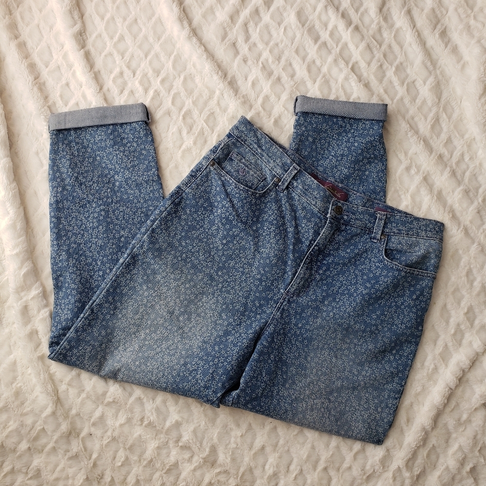 Star Print High Waist Jeans
